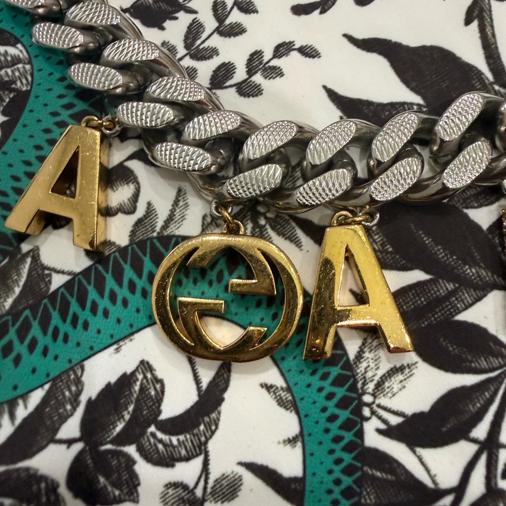 Gucci/Balenciaga Script Choker Necklace - Picture 4 of 10